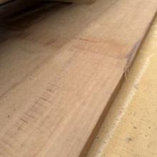 Beschoeiingplank fijnbezaagd 3x15x240cm